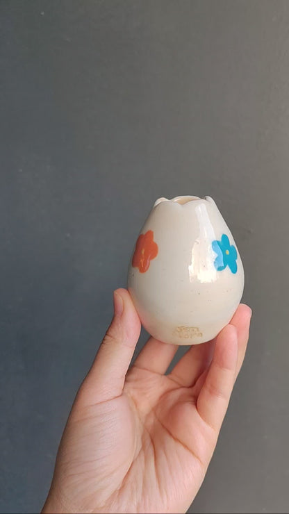 Flower Whisk Holder (small)